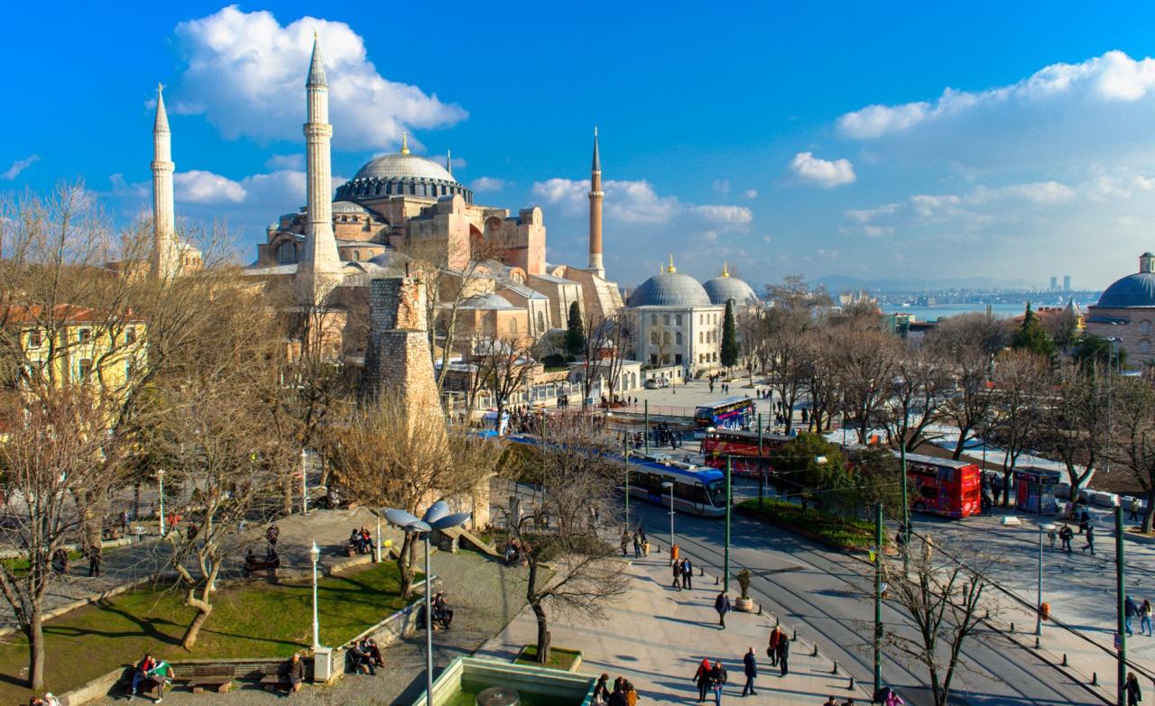 خطوات الهجرة إلى تركيا والحصول على الجنسية التركية