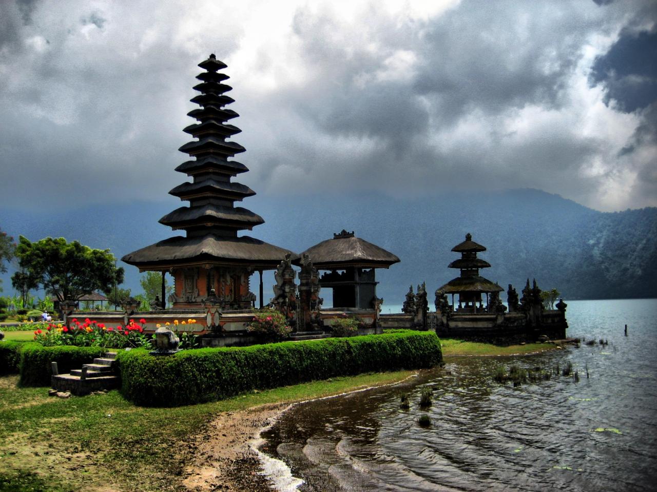السياحة فى إندونيسيا وأفضل الأماكن السياحية وأفضل وقت لزيارة إندونيسيا