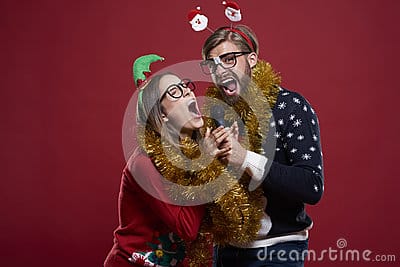 https://thumbs.dreamstime.com/x/christmas-couple-great-fun-having-karaoke-performance-79284008.jpg